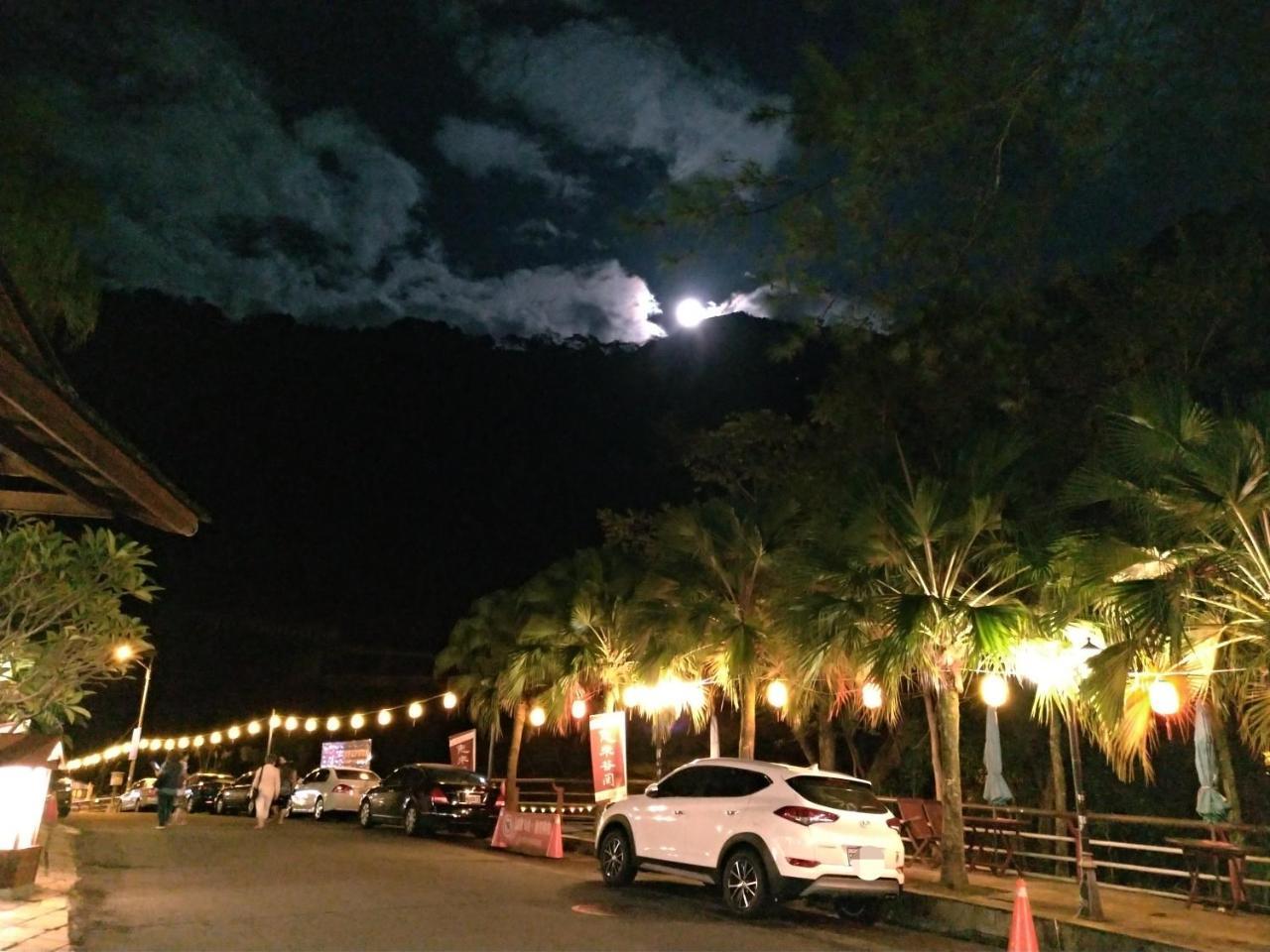 Bali Nature Spa Resort Taichung Exterior photo
